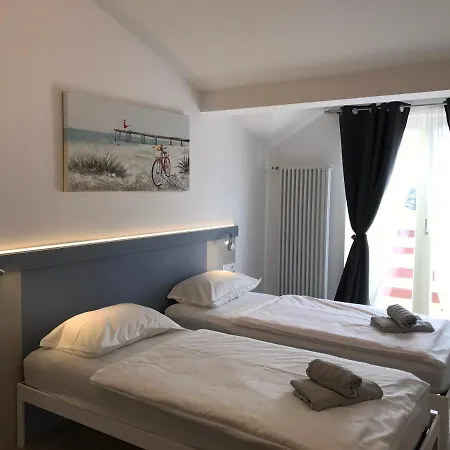Sea Joy 3* Ровинь