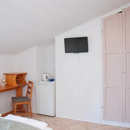 Гостевой дом Sea Joy 3*